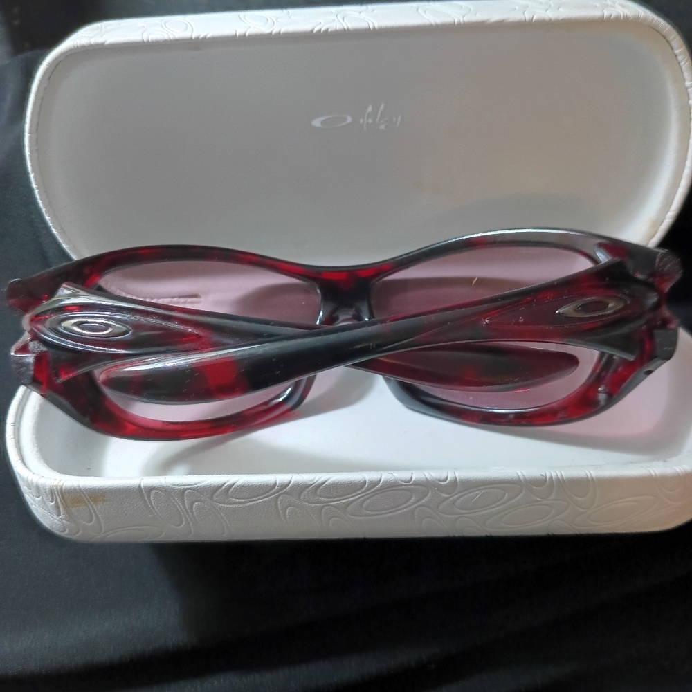 Oakley Speechless Sunglasses - Picture 6 of 12